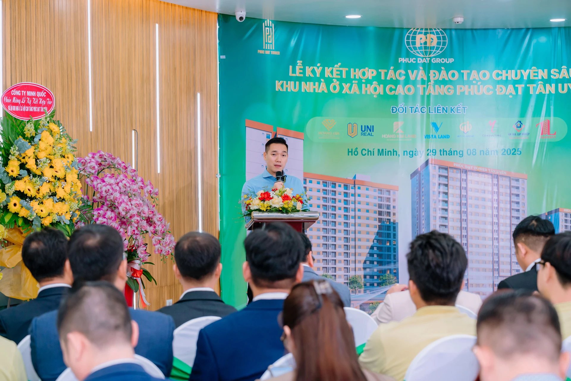 Lễ ký kết phân phối dự án NOXH Phúc Đạt Tân Uyên