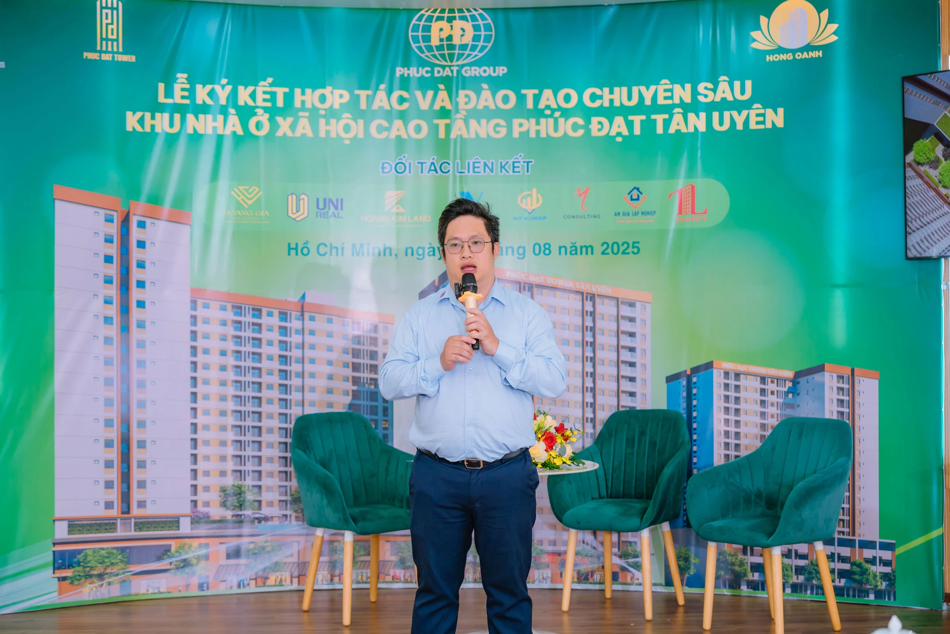 Lễ ký kết phân phối dự án NOXH Phúc Đạt Tân Uyên