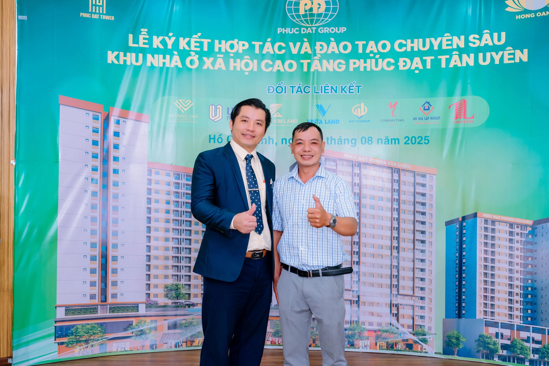 Lễ ký kết phân phối dự án NOXH Phúc Đạt Tân Uyên