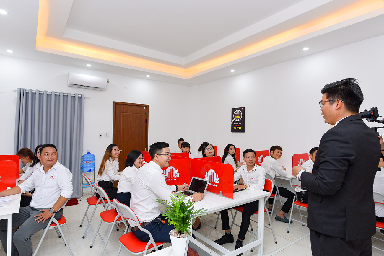 Công ty TNHH Địa Ốc Hồng Oanh