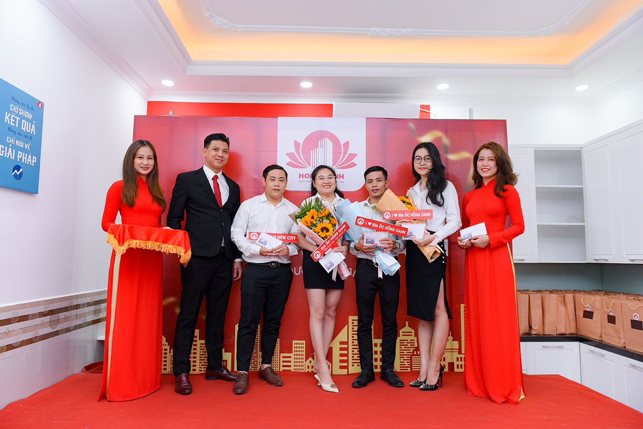 Công ty TNHH Địa Ốc Hồng Oanh