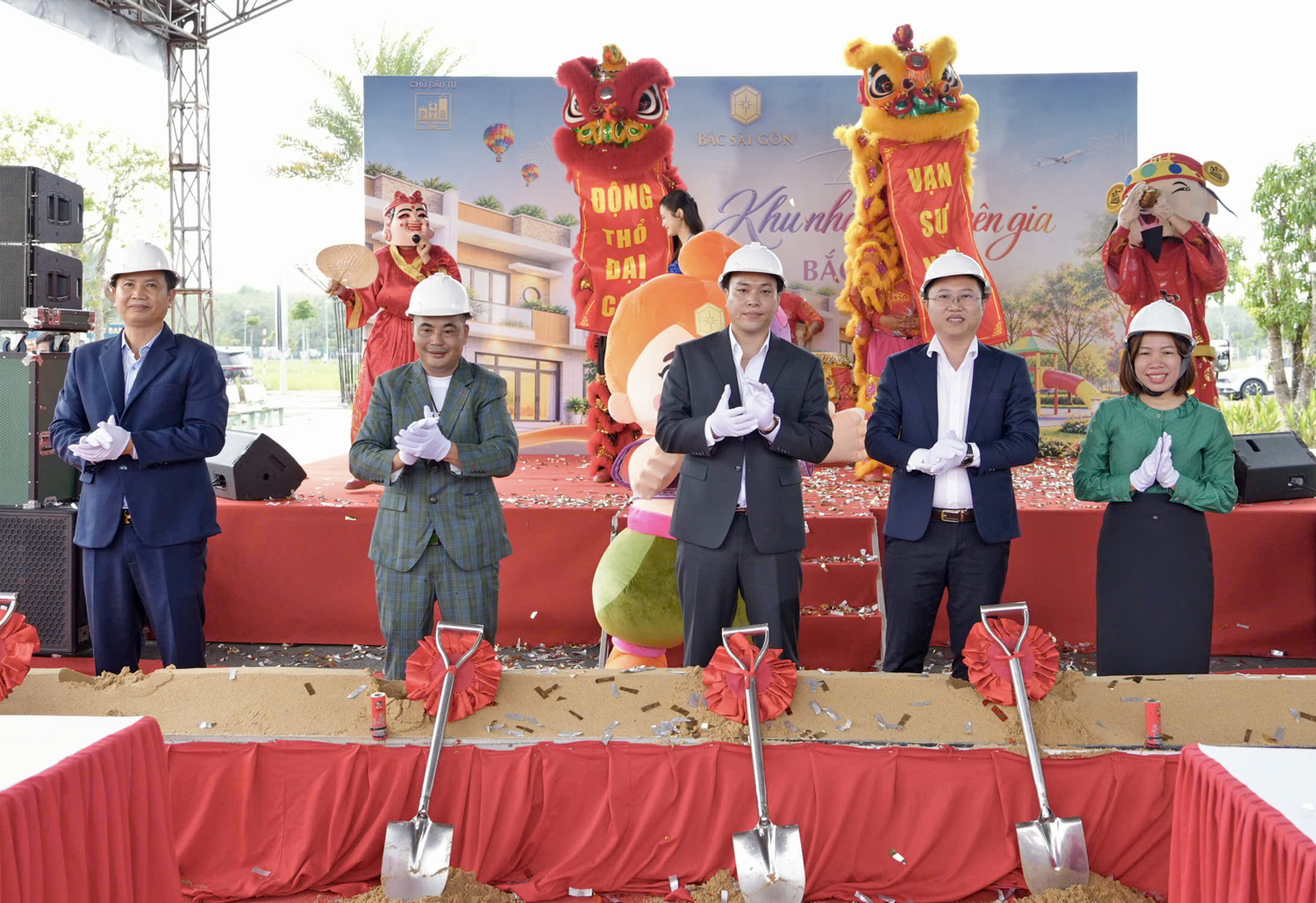 Đón lực cầu từ các khu công nghiệp, KĐT Bắc Sài Gòn khởi công 54 căn nhà phố