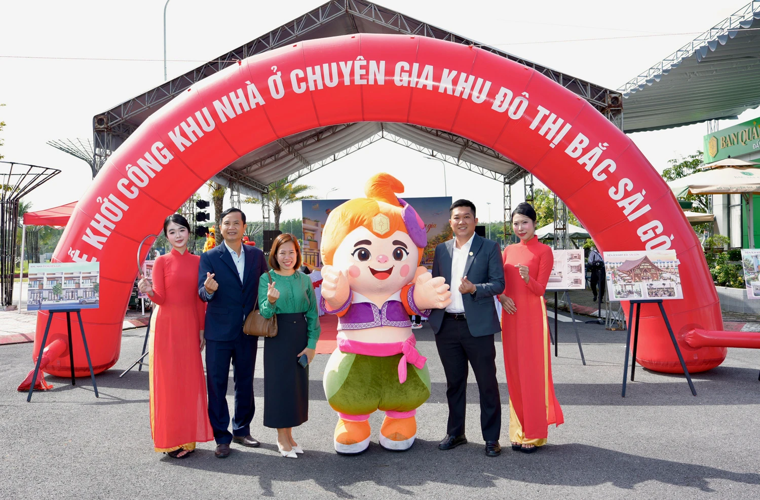 KĐT Bắc Sài Gòn khởi công 54 căn nhà phố